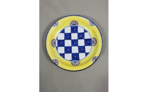 【伊万里焼】黄巻 市松紋様丸七寸皿 035-H630