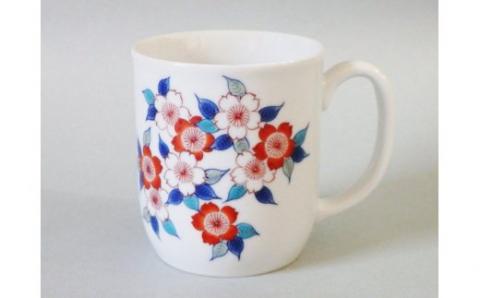 【伊万里焼】色鍋島マグカップ（どちらか1つお届けします）【市川冬山窯】 037-H1231