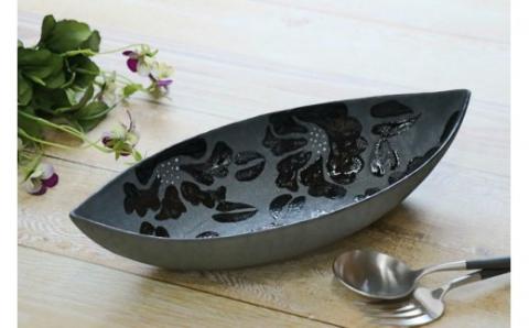 【伊万里焼】パスタ皿 カレー皿 絞り花船形鉢 032-H709