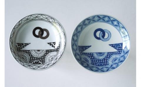 【伊万里焼】温故知新小皿（輪繋菊紋）2枚セット 135-H741