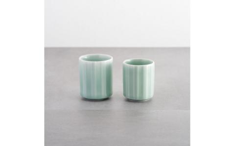 【伊万里焼】青磁十草夫婦湯呑 023-H815