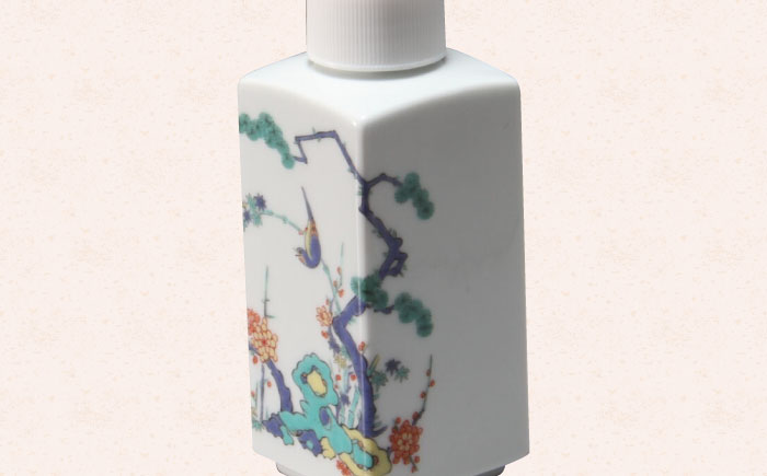 【有田焼】ポチっとちょいかけ 醤油さし 角型 松竹梅 /やきもの工房 成 [UDU063]