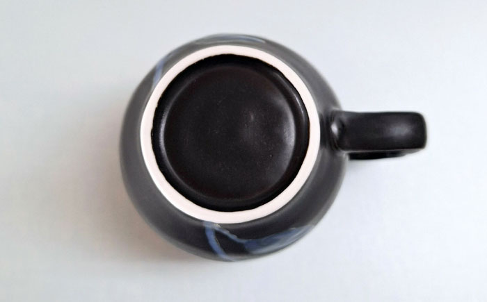 黒窯銀バラ マグカップ /伝平窯 [UDW004]