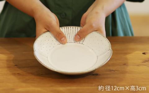 輪花皿小ホワイト肥前吉田焼2枚セット 【谷鳳窯】 器陶器お皿食器かわいいおしゃれNAT021