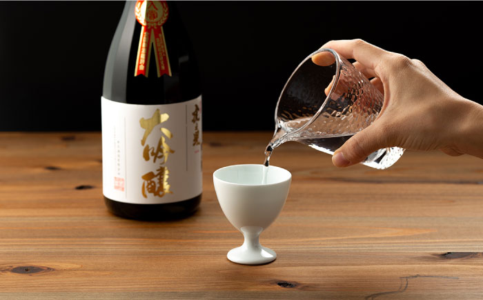 【ANA限定】虎之児 飲み比べセット（純米大吟醸ほろほろに 720ml・虎之児 大吟醸 720ml）【井手酒造】 [NBJ051]