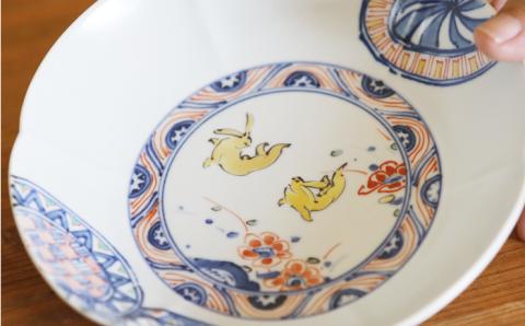 染錦花兎文多用鉢谷鳳窯肥前吉田焼器お皿食器磁器染錦染付色絵赤絵兎NAT010