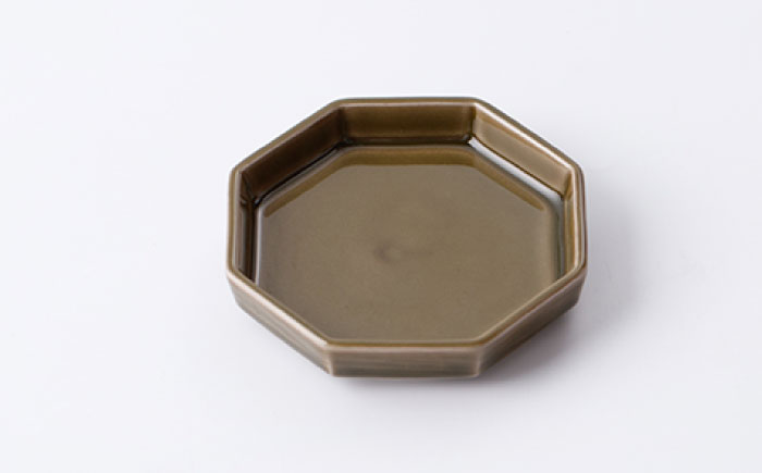 [肥前吉田焼] 八角皿 シックカラー 5点セット(ホワイト・オリーブ・ブラウン・ネイビー・グレー)【江口製陶所】 [NAZ116]