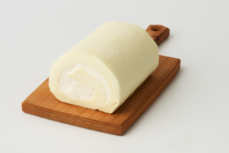 【プレミアム米粉ロールケーキ】天使のホワイトロール 2本セット【グルテンフリー お祝 誕生日 ギフト 洋菓子 焼菓子 贈り物】(H053313)