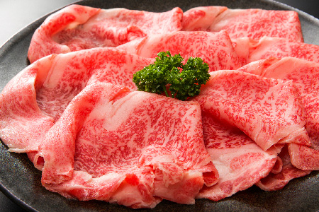 【12か月定期便】佐賀産和牛肩ロースしゃぶしゃぶすき焼き用 1.2kg(600g×2P)×12回【肉 牛肉 ブランド牛 黒毛和牛 ふるさと納税】(H112338)