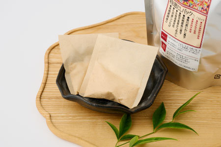 万両特選だしパック(8g×30入)とJAS上級さしみ醤油セット (B-3-②) 【いわし 煮干し かつおぶし こんぶ しいたけ あごだし 甘口】(H016210)