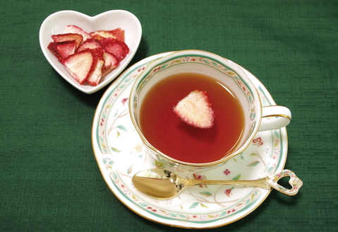 ひめかちゃんのキューブセット 【いちご イチゴ 苺 さがほのか ドライフルーツ 佐賀県産 プチギフト 凍らせてシャーベット】(H017114)