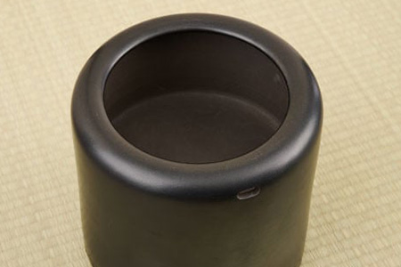 尾崎焼 手炙り火鉢【日の隈窯 元祖 尾崎焼 神埼市 佐賀 陶器 鉄絵 窯元 陶芸作家】(H025155)