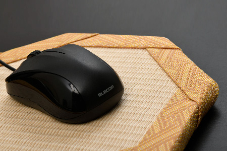 風水 八角形ミニ畳 【八角形 風水 健康運 金運 開運 邪気払い 和紙表 撥水加工 変色しづらい 手作り 卓上 おしゃれ マウスパッド 小物】(H075112)