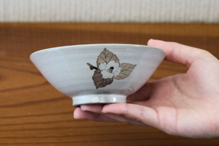 和紙染草花文飯碗(小) 【日の隈窯 和紙染 和紙 佐賀 陶器 粉引き 鉄絵 窯元 陶芸作家】(H025146)
