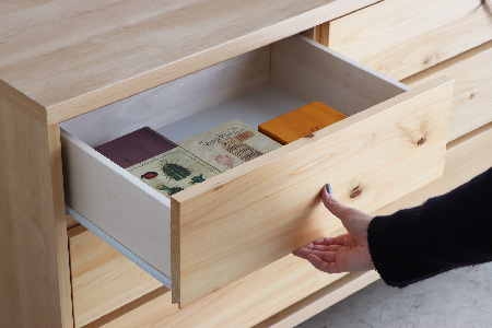 【東馬家具】チプレ 110チェスト【天然 ヒノキ シンプル 国産 自然素材 安心 安全 品質 ナチュラル 収納力 インテリア 完成品 脚のみ取付】(H060633)