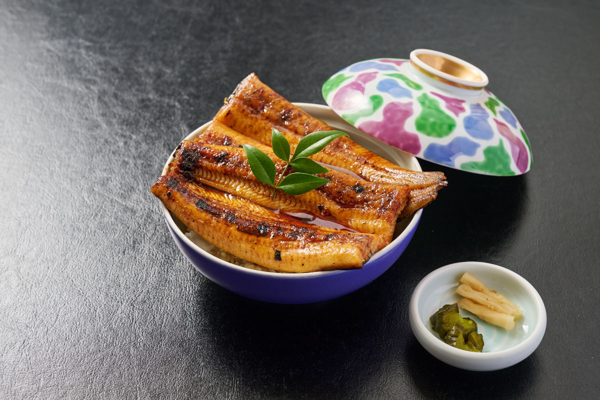 【職人手焼き】国産特大うなぎ蒲焼1尾（約170g前後）【国産 特大 うなぎ 鰻 ウナギ ふっくら 柔らか 鰻重 きざみ鰻 うなぎのせいろ蒸 タレ付 弁当】(H097112)