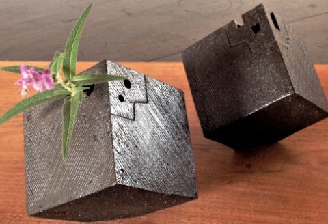 花器 キューブ(中) 黒 【一輪挿し 手作り 陶器 オブジェ インテリア 癒し 贈り物】(H038109)
