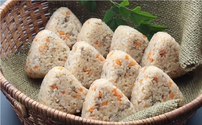 レンジDEかんたん☆佐賀牛ステーキ&みつせ鶏おにぎりセット [FBF069]