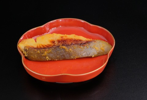 【5回定期便】西京漬け4種類食べ比べ(計60切)【西京漬け 銀ダラ サーモン カレイ サバ 食べ比べ ご飯の友 米麹 白味噌 みりん お弁当 おかず 朝食 おつまみ】 K073329