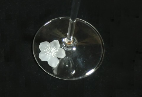 桜の酔(桜のワイングラス)2個入り【ワイン ワイングラス クリスタル 桜 ギフト 御祝 お祝い プレゼント 記念日 ギフト 褒美 オリジナル 土産 桐箱】 K024080