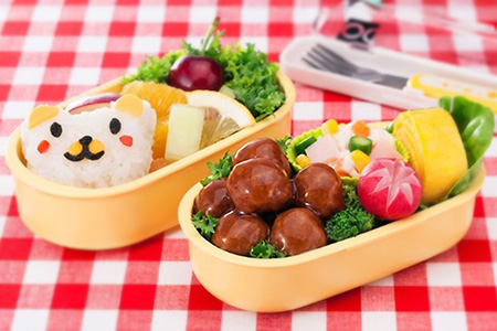 ママのこだわり温めいらずのミートボールトマトソース5個入り×6袋【伊藤ハム にんじんピューレー お弁当 手軽さ 手軽 美味しい 簡単 便利】K021080