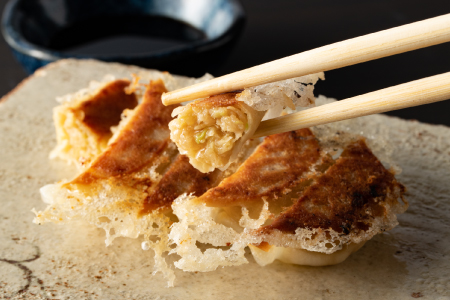 【ニンニクたっぷりジューシー!】一口ぎょうざ160個セット B-635