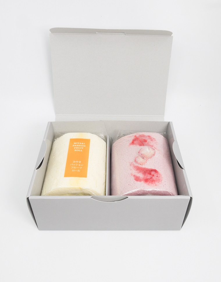 AE013_パッションフルーツ米粉ロール＆さがほのかイチゴ米