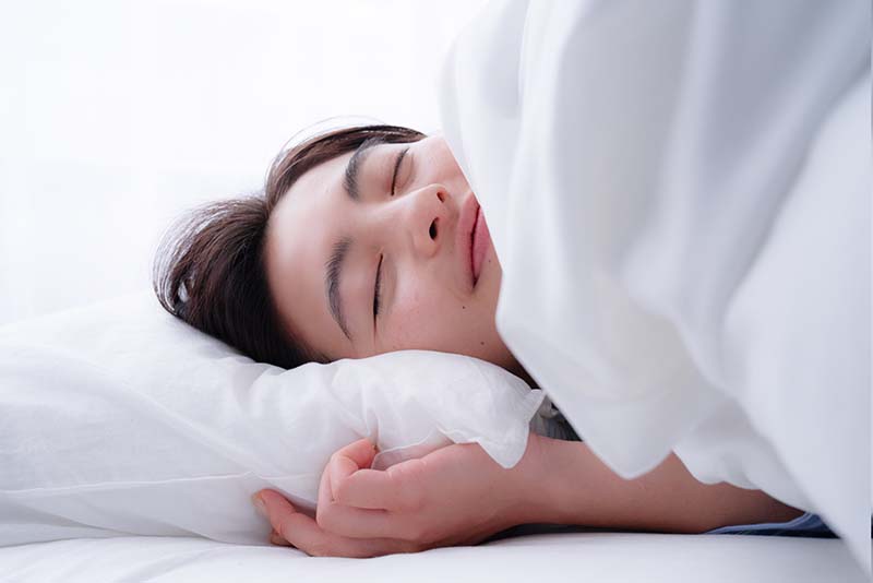 EE098_【2025年11月以降発送】cado カドー 布団乾燥機 FOEHN LITE 