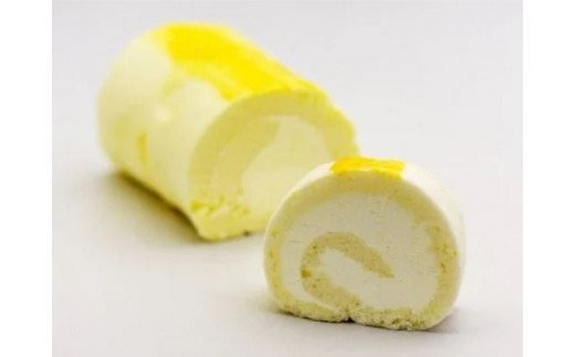 AE023 　米粉で作ったパッションフルーツロールケーキ１２