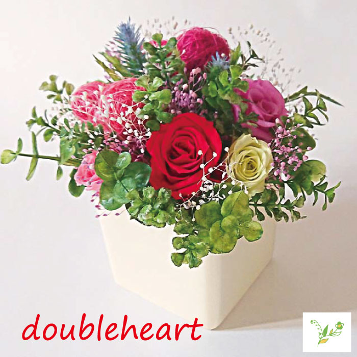 FH014_ダブルハート 2つのハートが印象的なバラアレンジ【レ