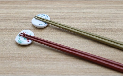 金魚とめだかの箸置き (楕円) やきもの工房こすず A12-197