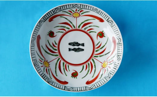 染錦遊花双魚捻り 6.5寸皿 神田陶器店 皿 食器 A22-79