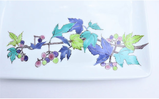 有田焼 角平皿22cm 野葡萄文【赤絵白磁硯処 雪月花】食器 う