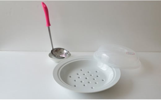 【訳あり】スチームメイト(白）＆手描きの動物お玉たて（