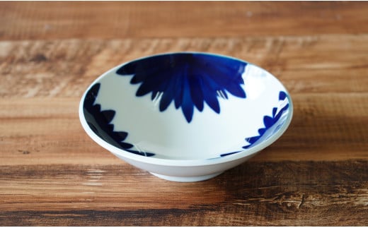 菊の馨 サラダボウル 有田焼 【伯父山】 器 うつわ 食器 皿 