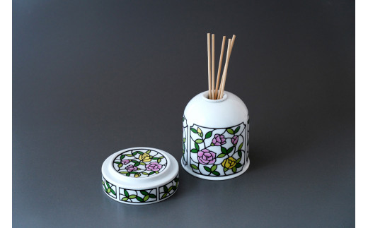 有田焼 フレグランススタンド（灯りなし）ビートロ薔薇 東