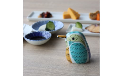 有田焼 カワセミの醤油さし プレゼントとして人気のキッチ