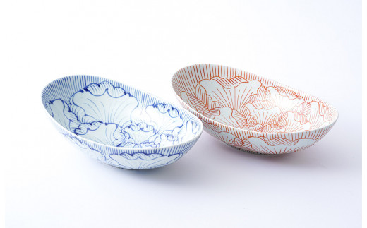 有田焼 花弁紋 25.5cm 楕円鉢（大）青と赤のペアセット 大慶 