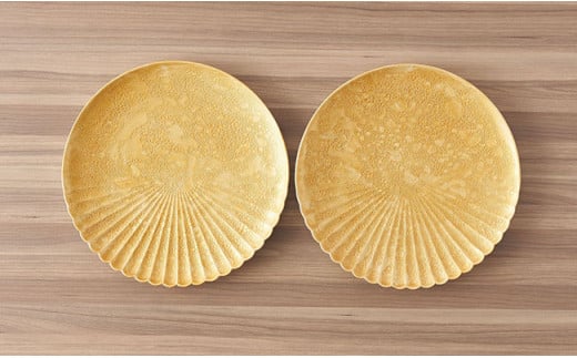 有田焼 GOLD泡化粧ハーフ菊割皿/2枚組/電子レンジＯＫ 深海