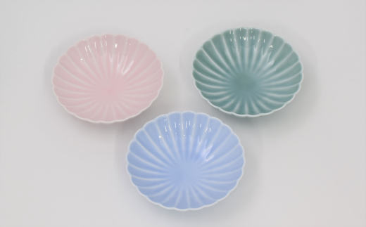 有田焼 深川製磁 釉遊彩 菊花小付3枚入 (Pale） 皿 食器 A24-55