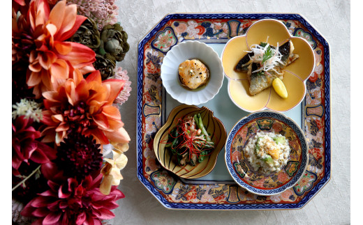 有田焼 其泉 華やか彩り 9点セット 書籍付【賞美堂本店】食