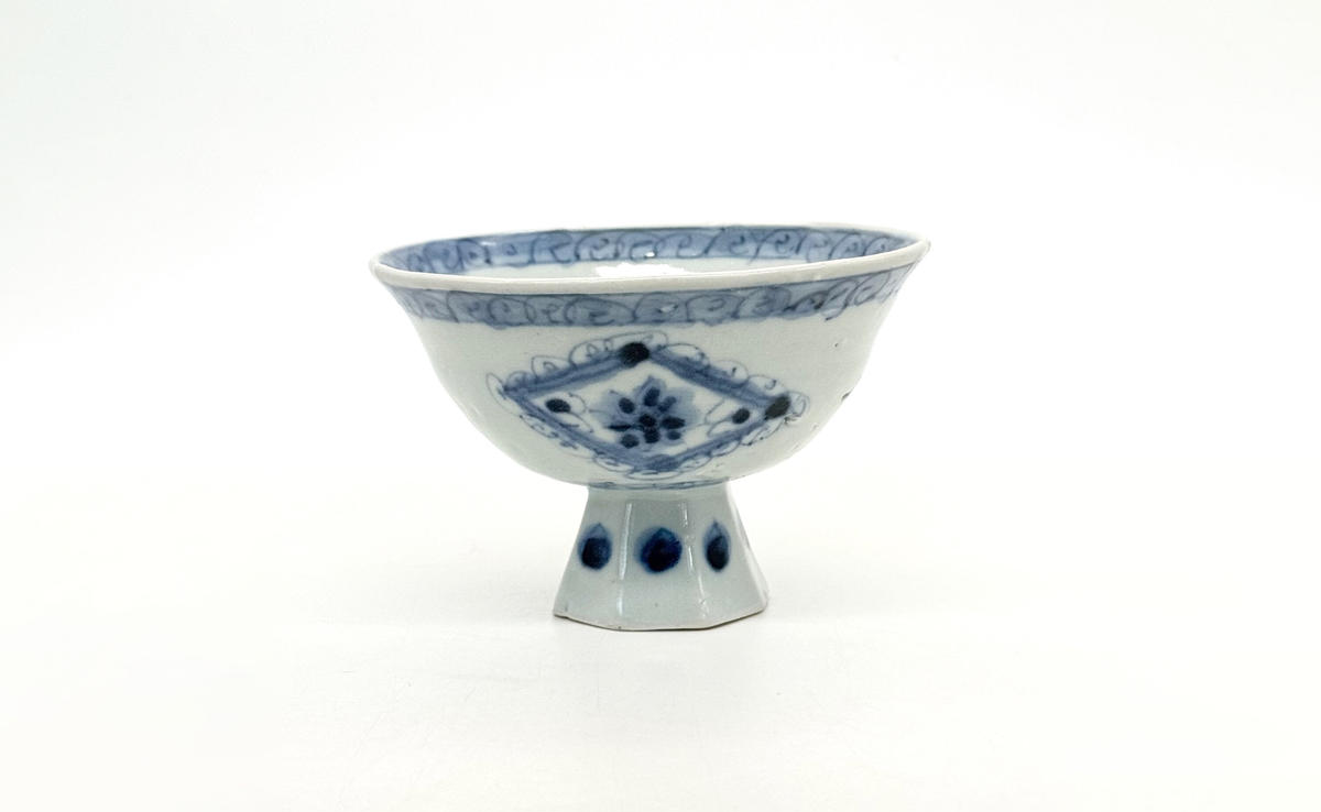 有田焼 工房禅 横田翔太郎 染付 ダイヤ窓絵 高台鉢 初期伊