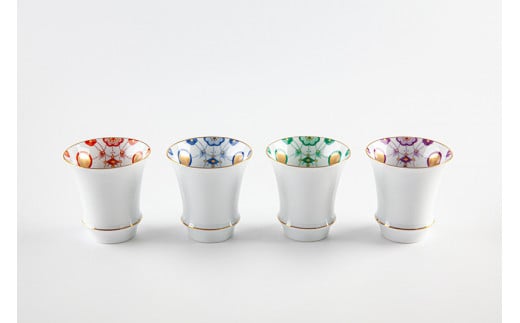 有田焼 其泉 酒器セット 酒グラス4個 片口1個【賞美堂本店