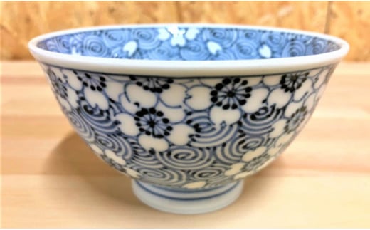 有田焼 伝統工芸士 惣次郎窯作 渦桜紋 夫婦茶碗 陶窯みかわ