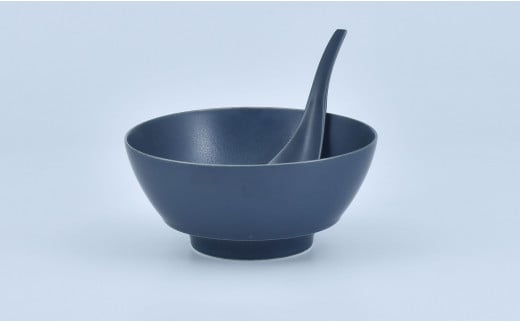 有田焼 究極のラーメン鉢 Colors ネイビー レンゲ付【まるぶ