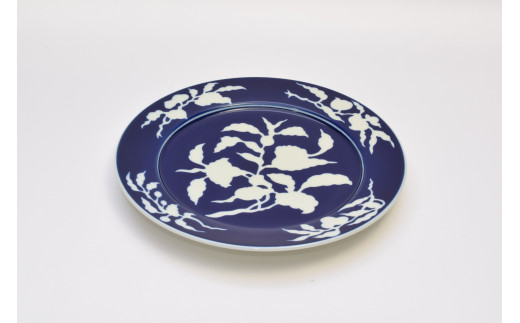 深川製磁 有田焼 草花折枝白抜紋 ペアミート皿 A110-45