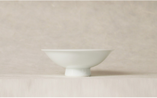 ろくろの現代の名工 矢鋪與左衛門作【白磁 平盃】有田焼 