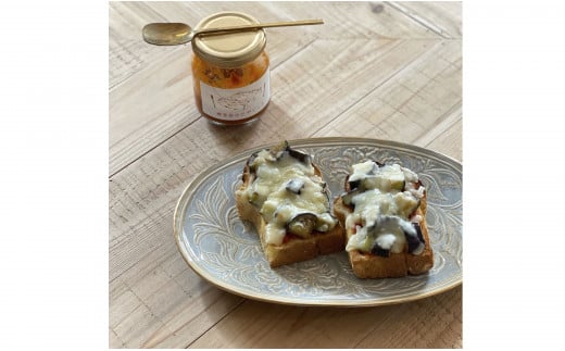 有田焼 ハクア 花唐草彫 オーバルプレート27cm 2枚セット 化