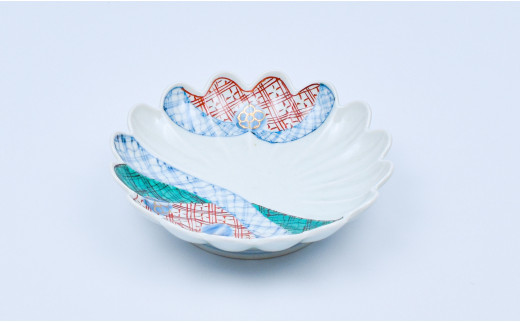 有田焼 文青 地紋 菊形6.5寸皿 18cm【まるぶんオリジナル】食