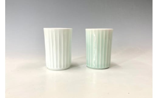 有田焼 白磁・青白磁稜線カップ（ペア）【中仙窯・中尾純
